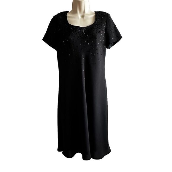Jones New York ~Black Short Sleeved Dress with beading detail on bodice ~size 10 - Picture 1 of 7